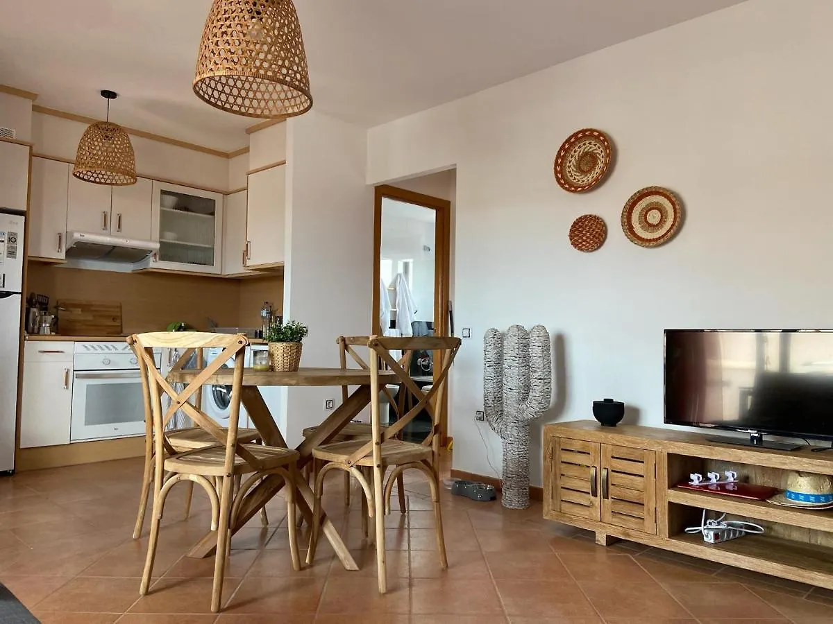 Casita Mae: Chill And Enjoy In Majanicho. Villa La Oliva Spain